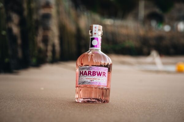 SUMMER BERRY GIN